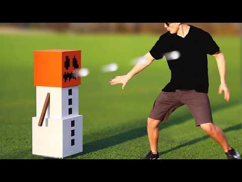 Видео: Я сделал работающего снеговика из Minecraft