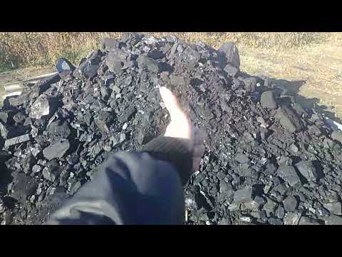 Видео: КУПИЛИ 6,100 ТОНН УГЛЯ НА 113850 ТЕНГЕ. ГАЗ 53 ТОТ ЖЕ ГРУЗОВИК. НАШ ОГОРОД. ВЫГРУЗИЛИ. ПОРОДЫ МНОГО.