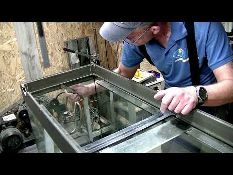 Видео: Ремонт акваріума JUWEL (перезалив відео)