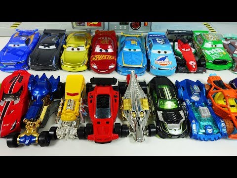 Видео: МАШИНКИ Тачки vs Хот Вилс Челлендж ГОНКИ. Кто круче Маквин - Hot Wheels машинки Мультики про машинки