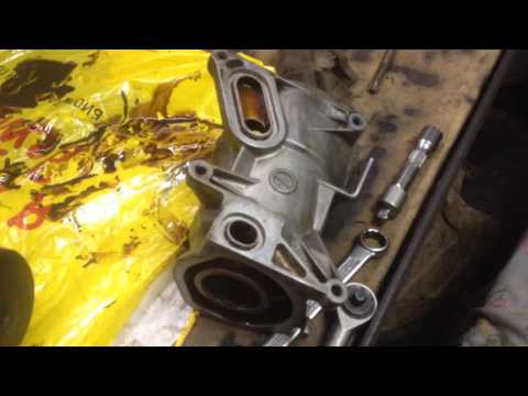 Видео: Прокладки теплообменника двигатель мерседес M112-M113