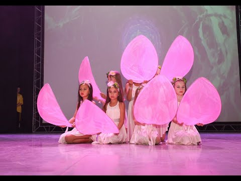 Видео: Танец " Цветок Лотоса" сюжетный