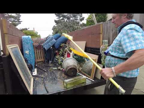 Видео: Мой бизнес по вывозу мусора принес прибыль в размере 700 долларов за 1 ЧАС!