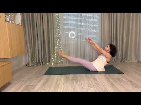Видео: Strong abs yoga stile. Силна коремна мускулатура. Сила на корпуса.