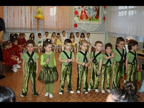 Видео: Тържество за 8-ми март 2014г. - група Слънчице, ЦДГ Първи Юни, гр. В. Търново