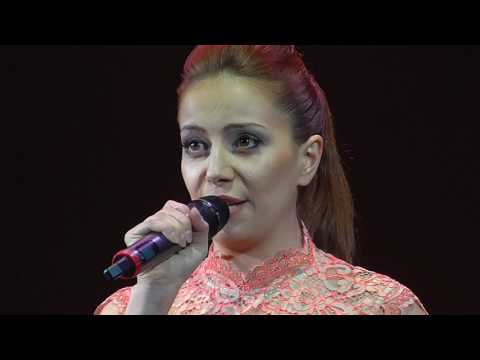 Видео: Елена Газаева - Позвони мне, позвони [16.01.2017]