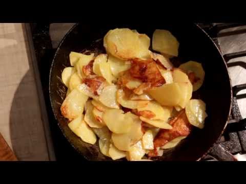 Видео: Картошка жареная на сковородке