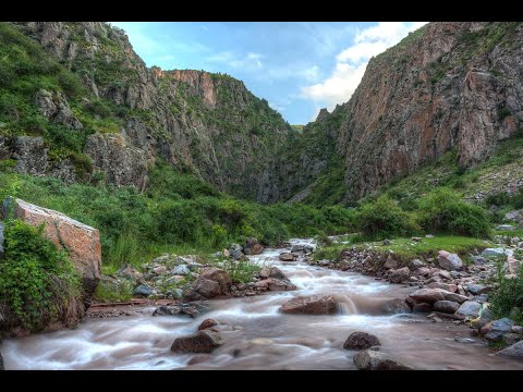 Видео: УЩЕЛЬЕ ЧУНКУРЧАК-ТАТЫР ,БАЗА ОТДЫХА ТАТЫР,СКАЛЫ ПОКОРИТЕЛЕЙ ВЕРШИН ,ОТДЫХ В ГОРАХ КЫРГЫЗСТАНА