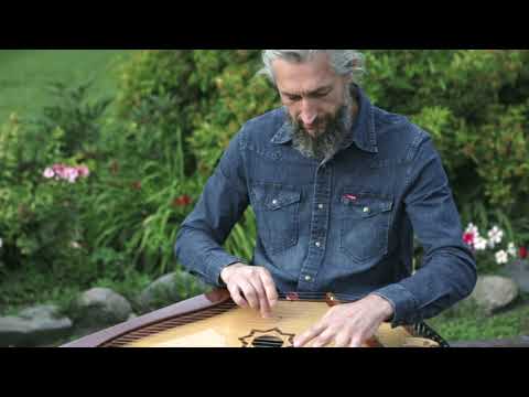 Видео: Виктор Табаков и его красивейшая композиция.