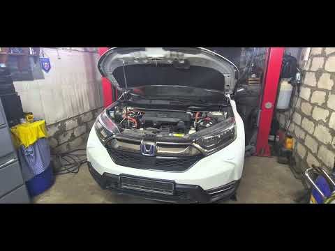 Видео: Honda CR-V 5 2021 год 2.0 i-MMD e-CVT Hybrid  Замена  бачка омывателя датчика уровня жидкости