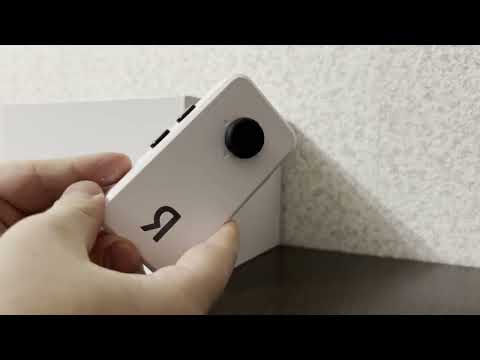 Видео: Распаковка и обзор игрушечной радиоуправляемой модели робота-доставщика от Яндекса