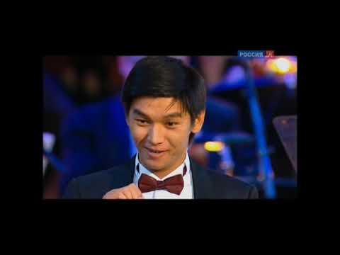 Видео: Jenisbek Piyazov - Ария Липорелло (ПАМЯТИ М.МОГАМАЕВА КОНЦЕРТ 2013)