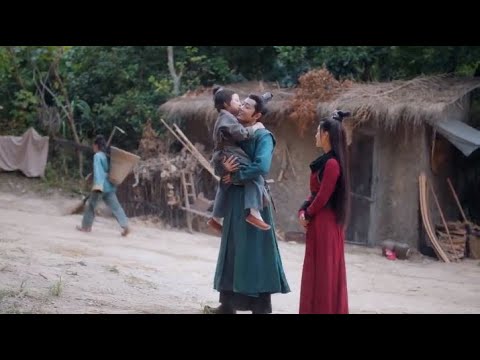 Видео: Принц привел девушку в место, где живут слабые, и она узнала, почему он так старался заработать дене