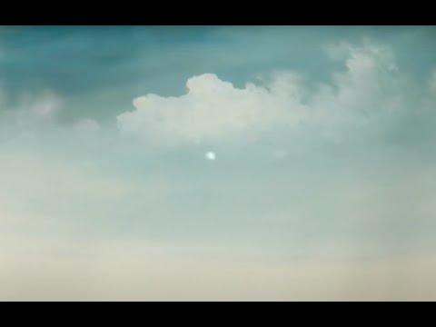 Видео: Как рисовать  облака акрилом  How to paint the cloudy sky in acrylic.
