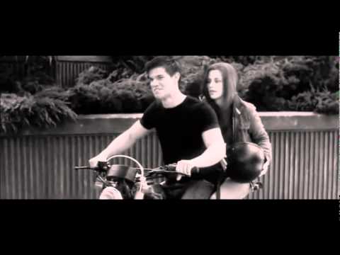 Видео: Сумерки - прошлое Беллы (Джейкоб и Белла - обними меня)