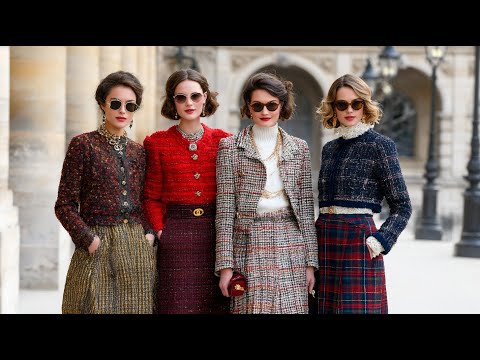 Видео: Непреходящее очарование Chanel | Элегантный твид и зимняя классика, роскошные образы и парижское ...