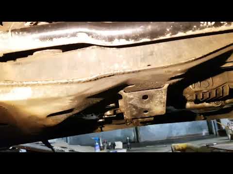 Видео: Снятие турбины Мазда СХ-7. Другой способ. 5 часть