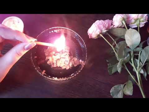 Видео: ❗💯ЧТО ОН ДУМАЕТ О ВАС ПРЯМО СЕЙЧАС😍⚘⁉️ГАДАНИЕ НА ВОСКЕ🪔