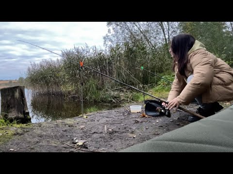 Видео: Девочки на рыбалке в октябре 2025,only girls fishing #рыбалка #фидер #фидернаярыбалка 