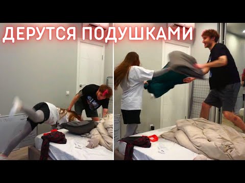 Видео: КОРЕШ И АКУЛИЧ ДЕРУТСЯ НА СТРИМЕ | АКУЛИЧ УПАЛА ДВА РАЗА