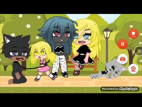 Видео: яжемать и ротвейлер в парке