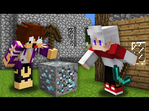 Видео: МОЙ ДРУГ ПИКСЕЛЬ РАЗУЧИЛСЯ ИГРАТЬ В МАЙНКРАФТ 100% Троллинг Ловушка Minecraft