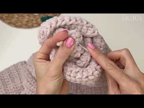 Видео: Зимой их все носят поверх шапки 😍! На заказ от 5000₽, 3 в 1 вяжу крючком, можно и спицами.