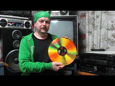 Видео: LD - Laser Disc / Необычный видеосалон  - LD формат в каждый дом.