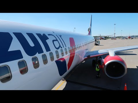 Видео: Boeing 737-900 а/к Azur Air | Рейс Сочи - Санкт-Петербург