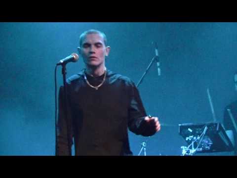 Видео: SHORTPARIS  //  "Пасха" в Космонавте