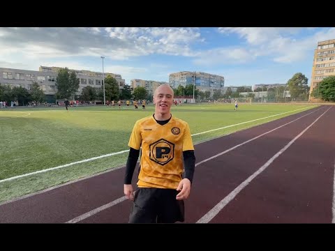 Видео: n1kkifn играет футбол