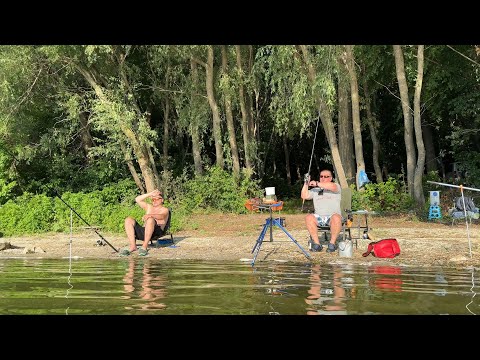 Видео: 🐠🐟 КЕМПИНГ / ФИДЕР / БУРГЕРЫ/ ОКРОШКА / ПЕЧЕНЕГИ - 1 ЧАСТЬ 🐠🐟