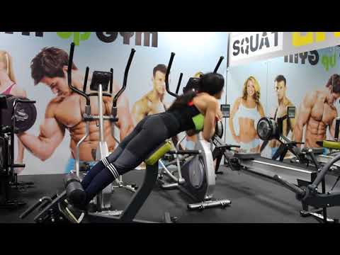 Видео: Гиперэкстензия - техника выполнения