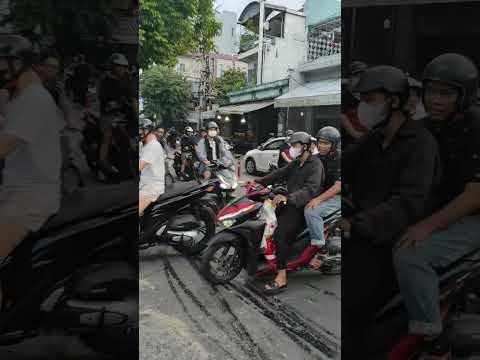 Видео: трущобы Дананга