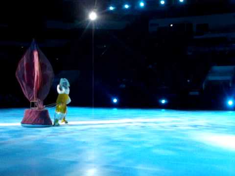 Видео: "Бременские музыканты на льду" ("ох, рано" и спасение Короля)