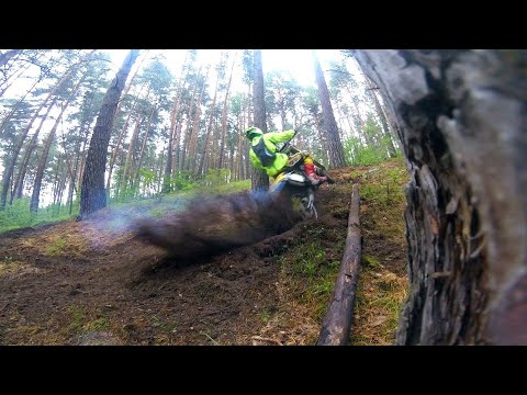 Видео: НОВЫЙ МОТОЦИКЛ.  НОВЫЙ ШЛЕМ.  ENDURO БЕСЕДА.