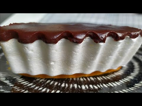 Видео: 🍫🍩🧁Шоколадная Глазурь ЧЕТЫРЕ ЛОЖКИ💯 Быстро застывает и не ломается при нарезке🌿