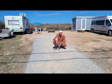 Видео: ВЛОГ#ОТКАЗАЛСЯ ОТ МАСТЕРА САМ ПРОКЛАДЫВАЮ ТРУБЫ КАНАЛИЗАЦИИ ЗАСЫПАЛИ ДОРОГУ