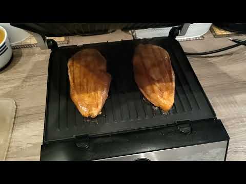 Видео: жарим вкуснейшие стейки с Kitfort KT-1653 Обзор электрогриля китфорт