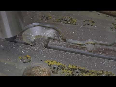 Видео: Ремонт упора торцовочной пилы ELMOS EMS254S