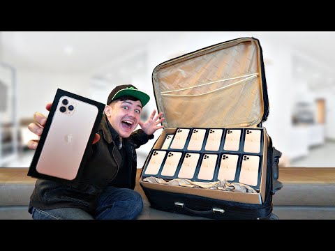 Видео: Купили на аукционе потерянный чемодан полный айфонов 11! Сколько это стоит?