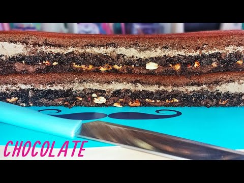 Видео: ЛУЧШИЙ ШОКОЛАДНЫЙ ТОРТ (Сироп + Карамель) 🍰 Chocolate Cake Recipe