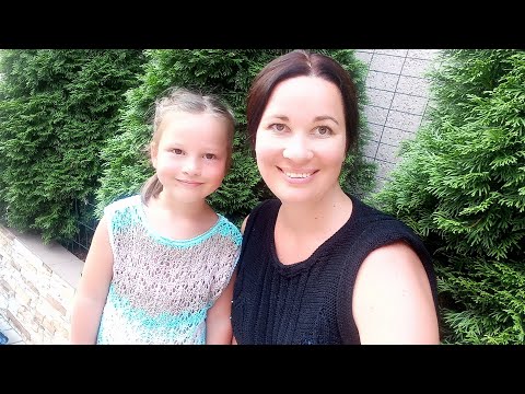 Видео: ВЯЗАНЫЙ ГАРДЕРОБ МОЕЙ ДОЧЕРИ/Идеи изделий от 0 до 5 лет/Очень много фото/Душевное видео/Часть 1