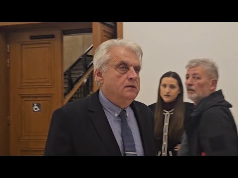 Видео: БОЙКО РАШКОВ МЕ ЗАПЛАШИ СЛЕД ВЪПРОСИТЕ МИ ЗА МУХАРЕМ - МУХАТА