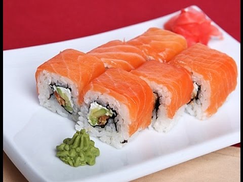 Видео: ♥ Ролл Филадельфия ♥ Простой рецепт суши в домашних условиях