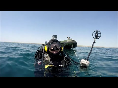 Видео: ДАЙВИНГ С МЕТАЛЛОИСКАТЕЛЕМ В ЧЕРНОМ МОРЕ !НАЙДЕНА СТАРИННАЯ  ГАЛЕРА И МНОГО ЧЕГО ИНТЕРЕСНОГО!
