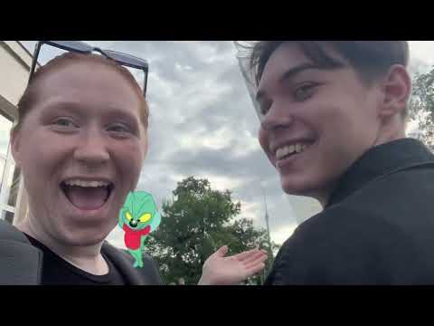 Видео: Поступление в Театральный. 1 часть! Перелет, первый день в Москве