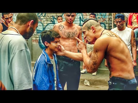Видео: 10 Жасар бала, Ағасының қарсылығына қарамастан Бандаға кіруге тырысады