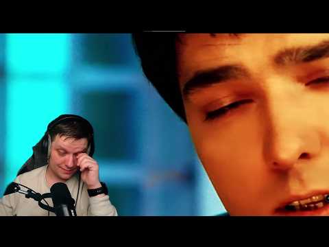 Видео: ЛЕГЕНДАРHЫЙ ПЕВЕЦ НАШЕГО ДЕТСТВА | Не спорь со мной | Реакция на Юрия Шатунова