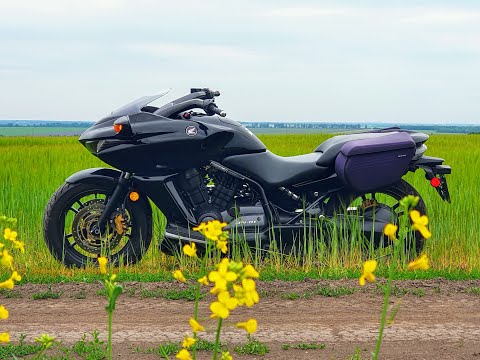 Видео: Отзыв о Honda DN-01 после 2,5 лет эксплуатации